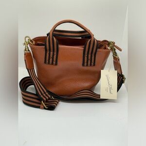 NWT brown faux leather Crossbody Purse - Universal Thread